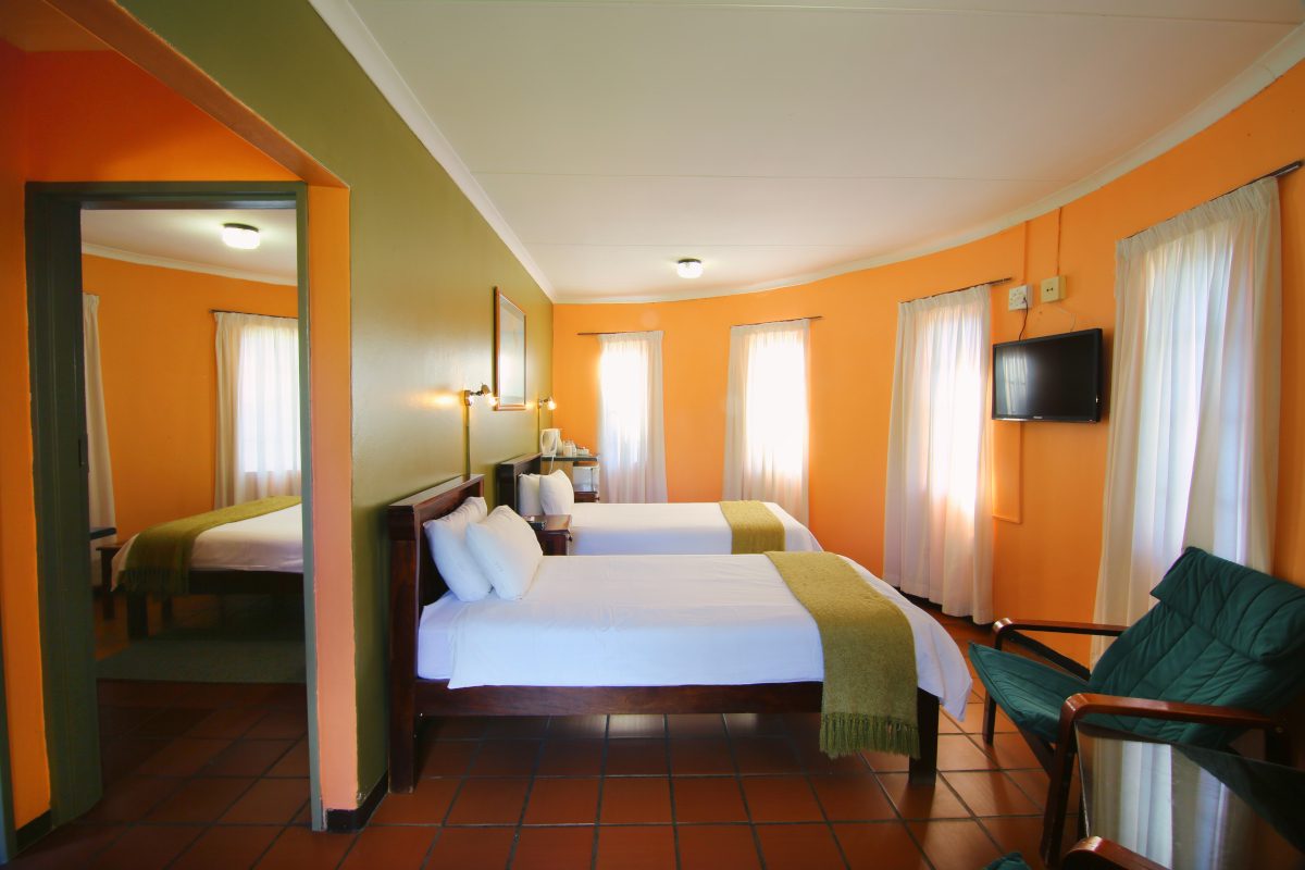 Twin bedded room Twin bedded room